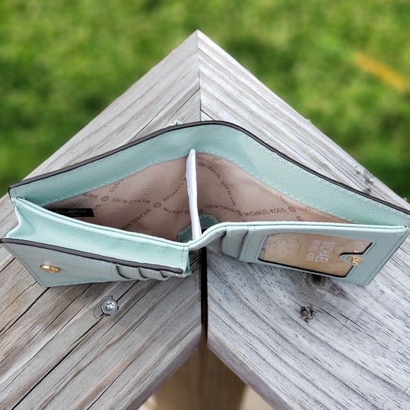 ⚠️LAST 1⚠️Michael Kors Jet Set MD Card Case Wallet - Picture 4 of 6